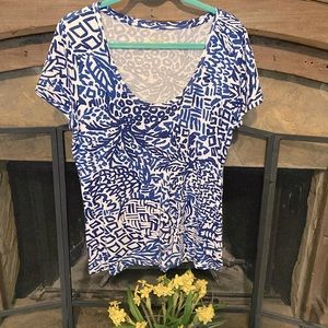 Lilly Pulitzer stretch top size Lg in VEUC pineapple pattern